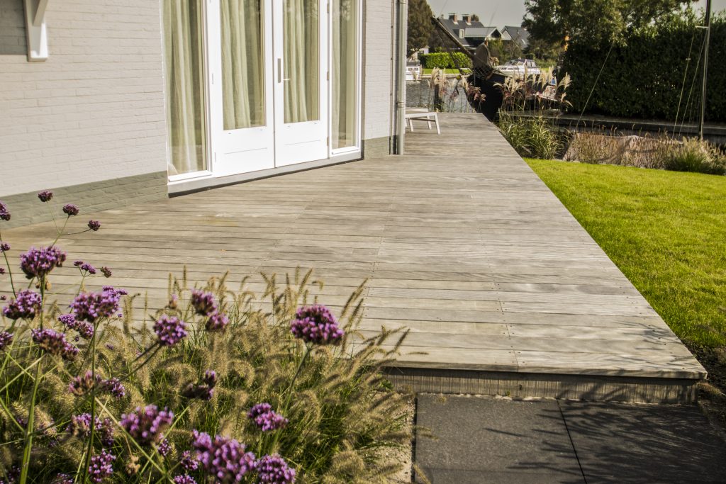 Compleet buitenwerk woning foto 2